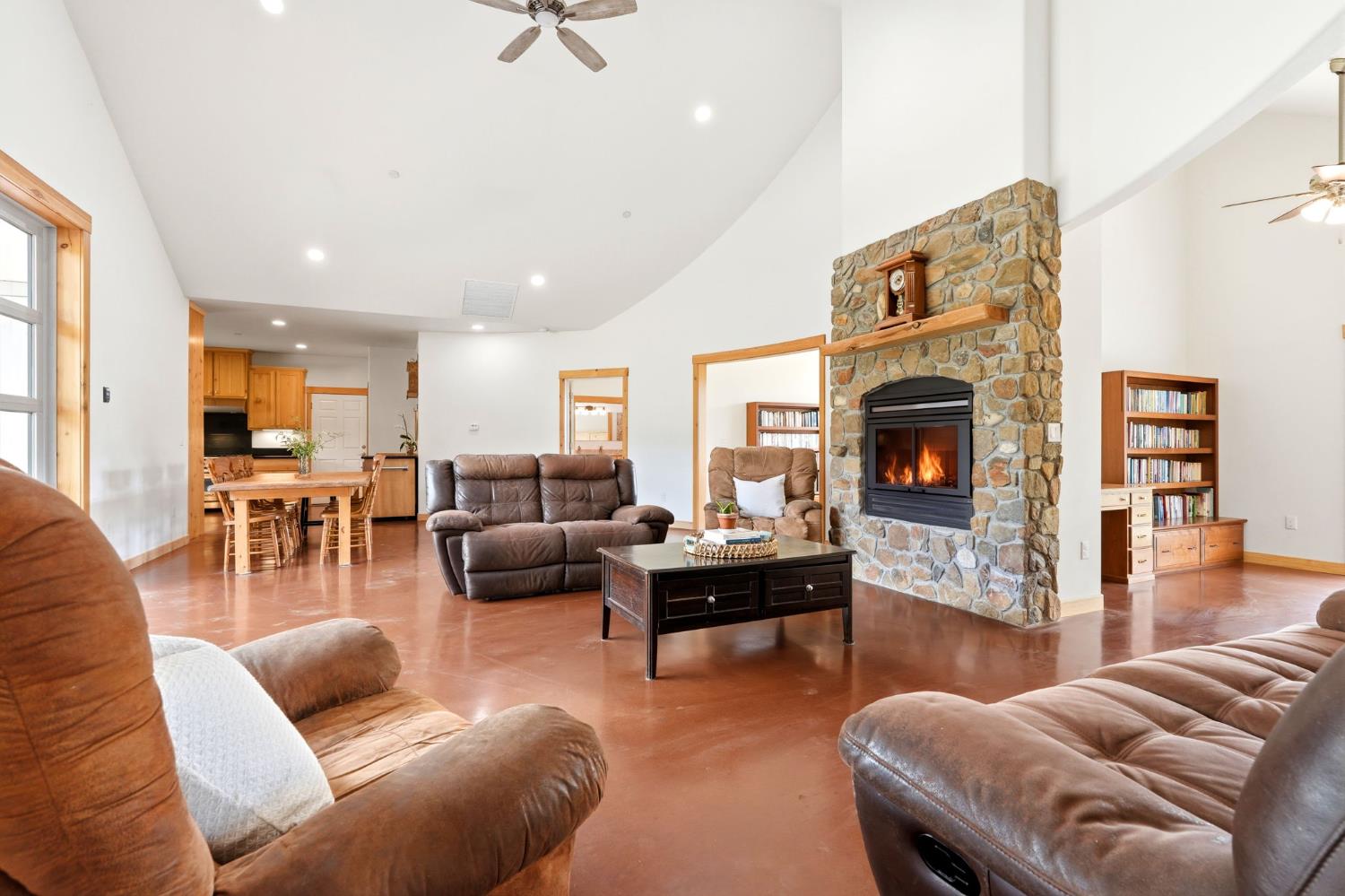 39348 Dunlap Road Dunlap, CA 93621 - Photo 25 of 97