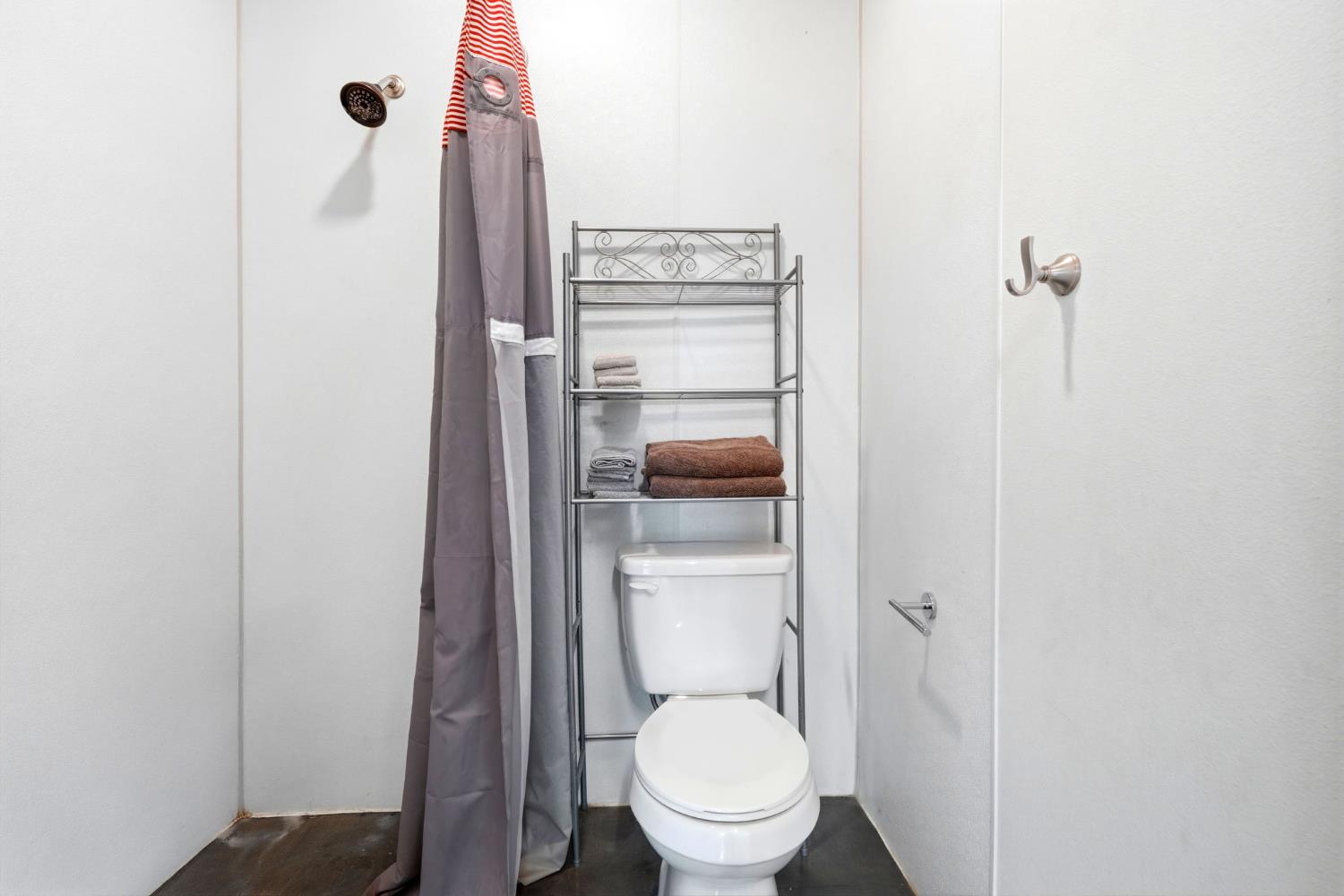 39348 Dunlap Road Dunlap, CA 93621 - Photo 40 of 97