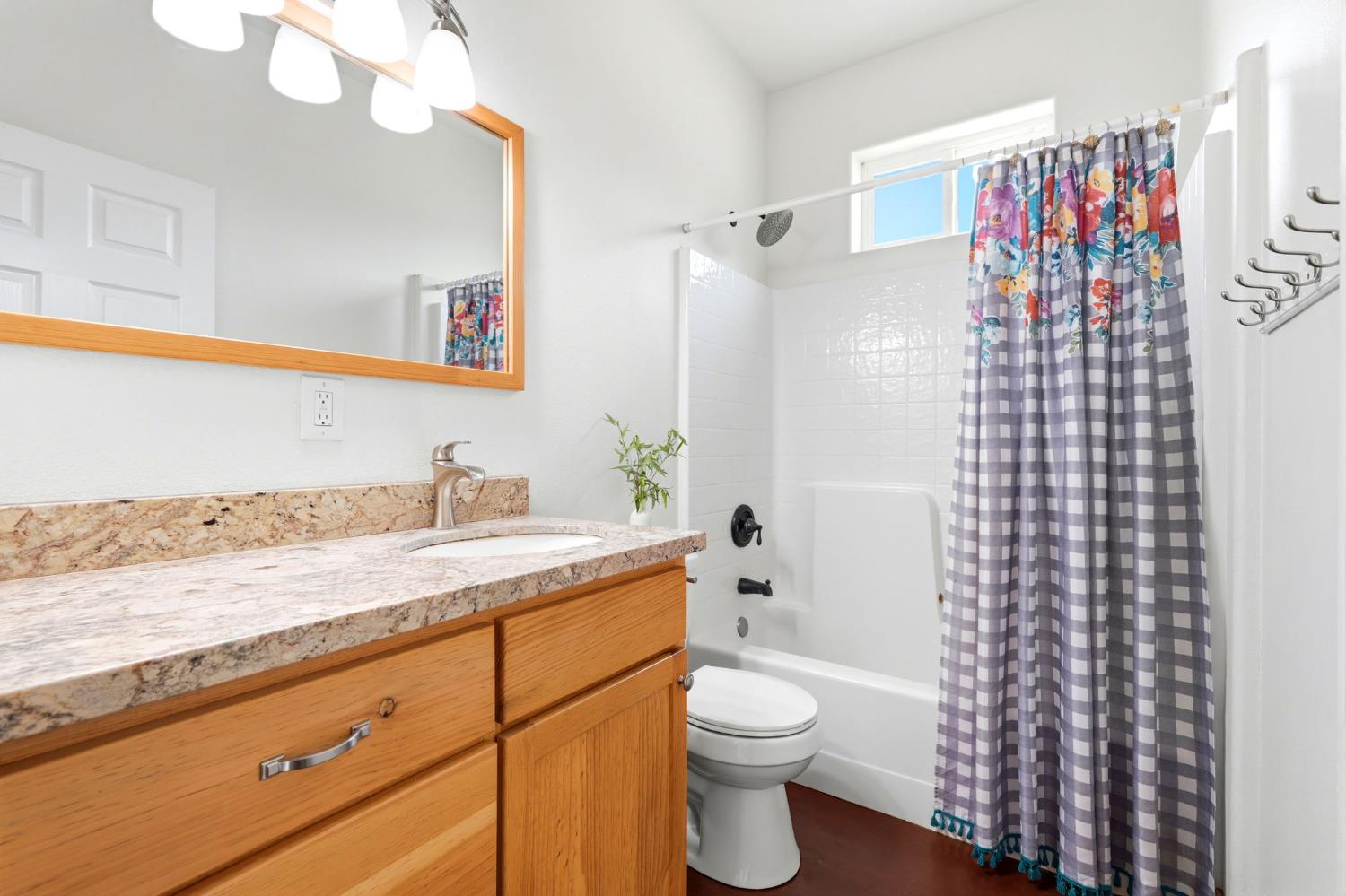 39348 Dunlap Road Dunlap, CA 93621 - Photo 44 of 97