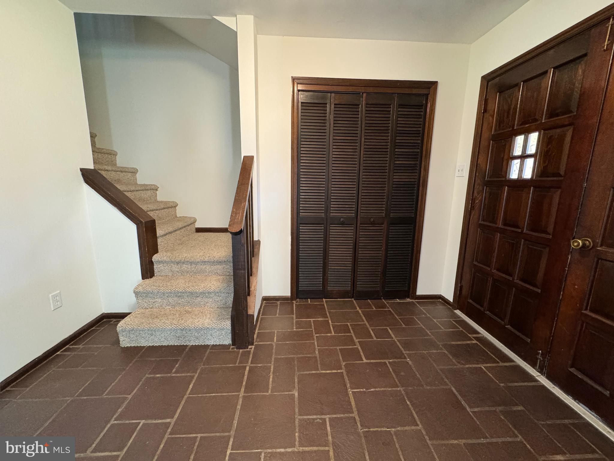 800 Scholl Road Pottstown, PA 19465 - Photo 20 of 49 a view of an entryway door
