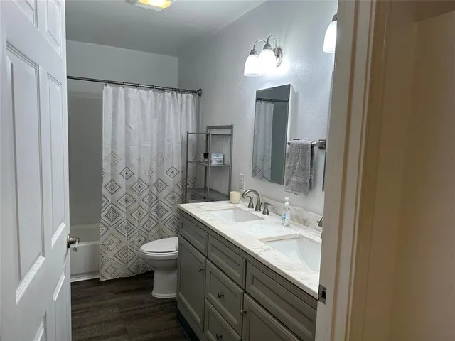 $1,175 | 144 Huntoon Trail, Mabank, TX 75156