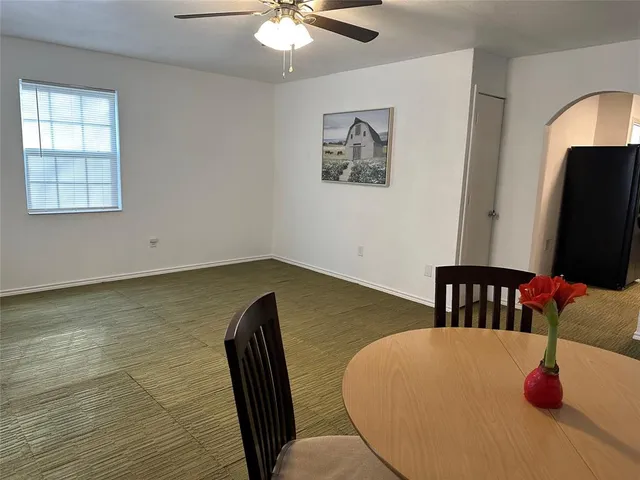 $1,175 | 144 Huntoon Trail, Mabank, TX 75156