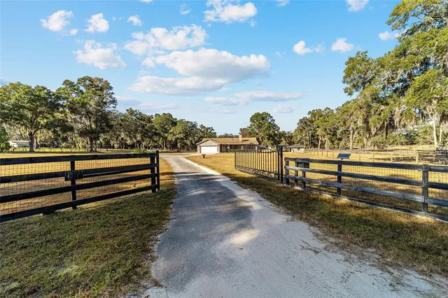 $725,000 | 4350 Southwest 89th Avenue, Ocala, FL 34481