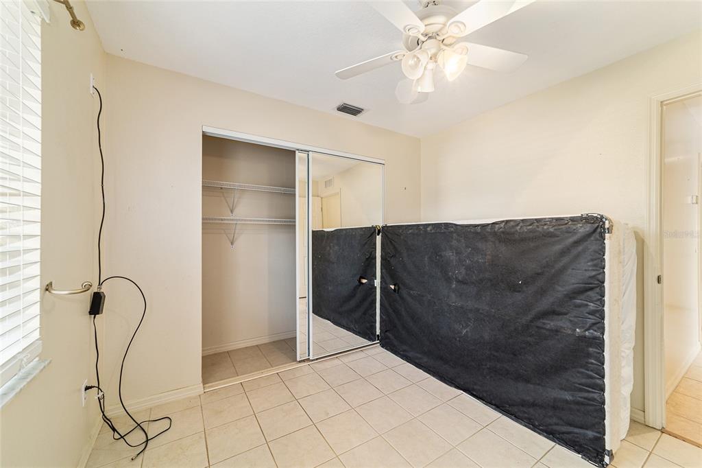 4350 Southwest 89th Avenue Ocala, FL 34481 - Photo 52 of 90 a bathroom with a shower