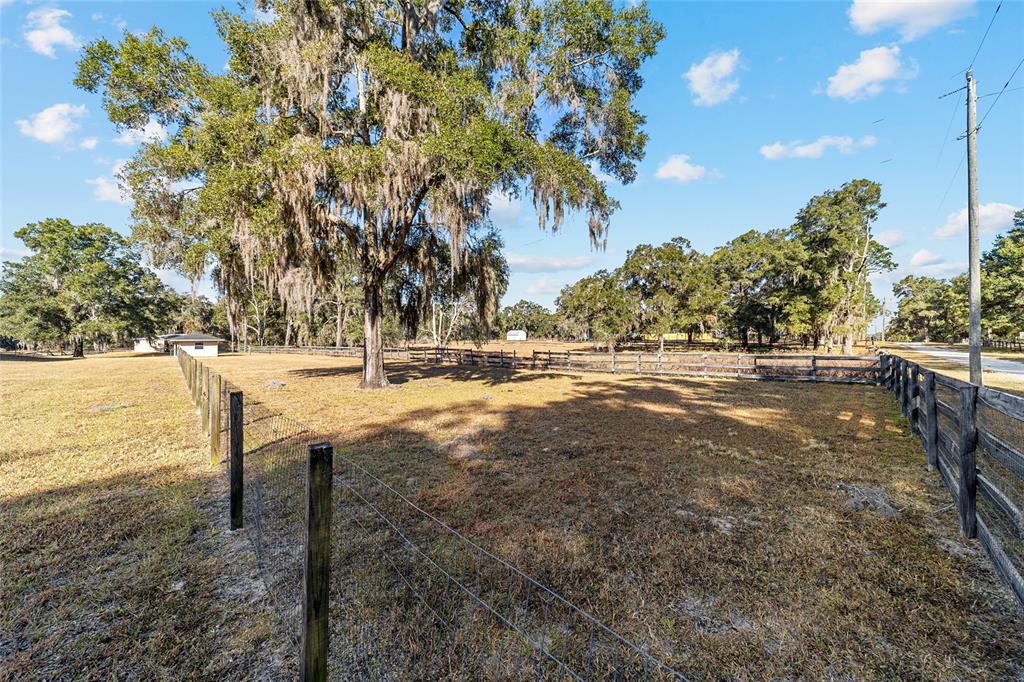 4350 Southwest 89th Avenue Ocala, FL 34481 - Photo 7 of 90