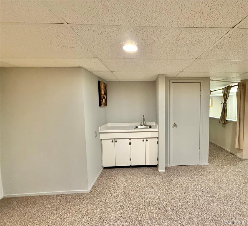 2033 Avonstoke Road Rochester Hills, MI 48307 - Photo 21 of 27