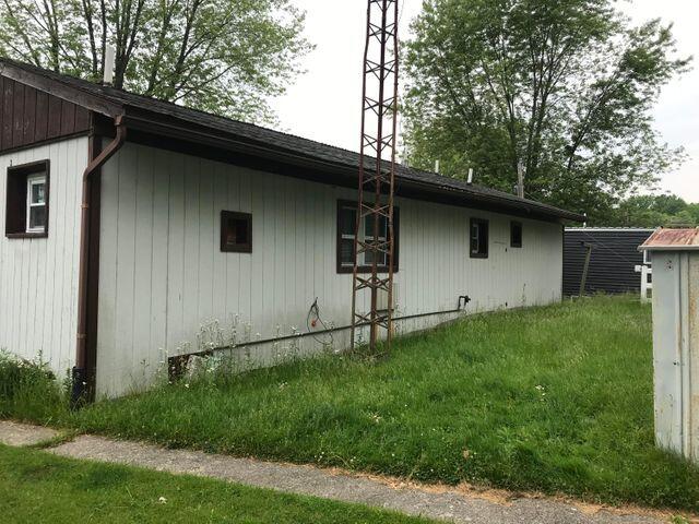 7040 Lakeside Drive Barryton, MI 49305 - Photo 15 of 29 20210608193035860960000000-o