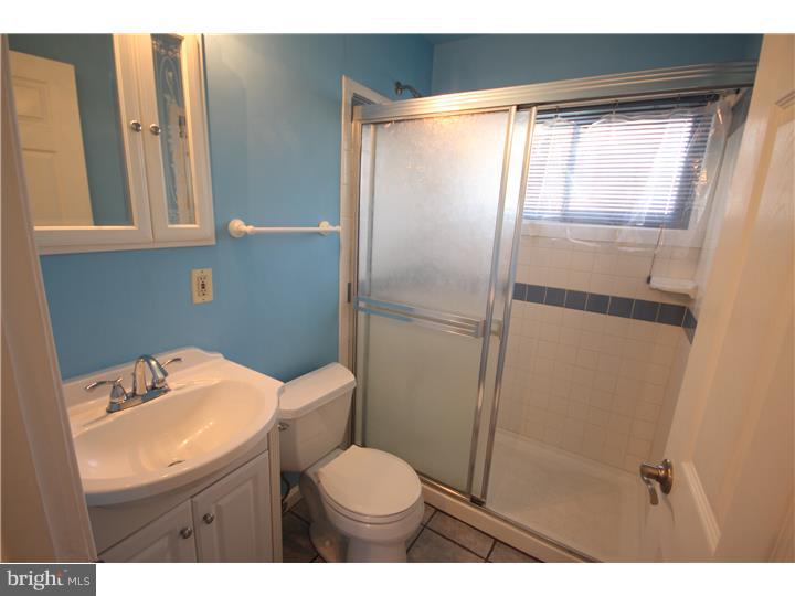 35 Iris Road Levittown, PA 19057 - Photo 10 of 20 Bathroom
