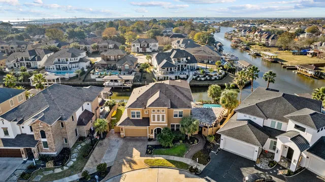 an aerial view of multiple house