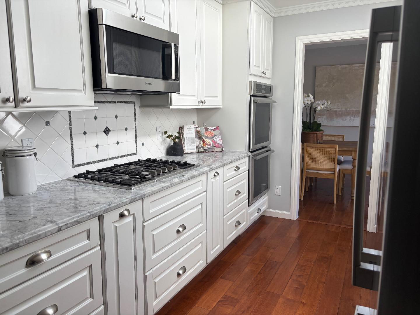 2355 Louis Road Palo Alto, CA 94303 - Photo 7 of 16