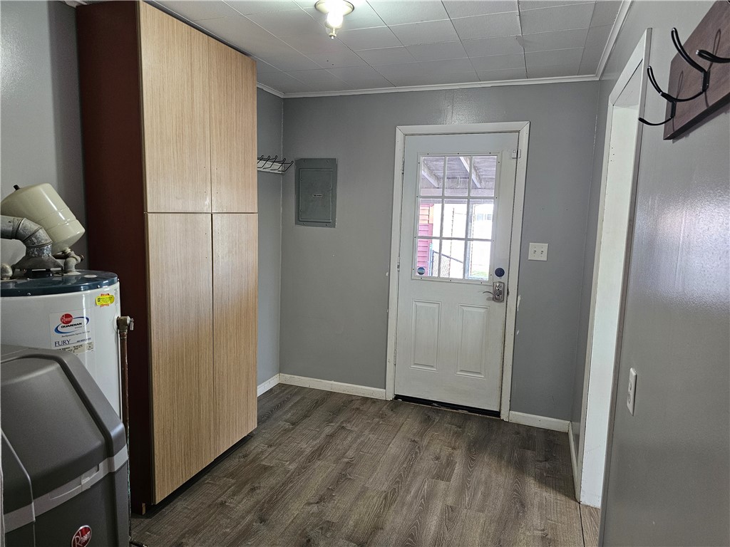 303 North Oakland Road Ashmore, IL 61912 - Photo 8 of 23