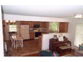 9320 West Tom Phillips Road Bloomington, IN 47403 - Photo 5 of 11 Gallery Image 5
