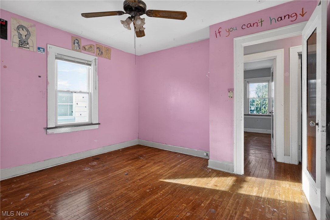 3559 Lloyd Road Cleveland, OH 44111 - Photo 14 of 35 Gallery Image 14