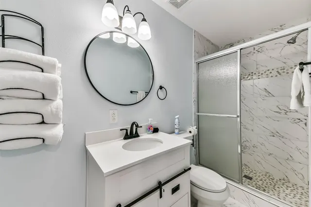 $3,500 | 16542 East Bayside Way, Galveston, TX 77554