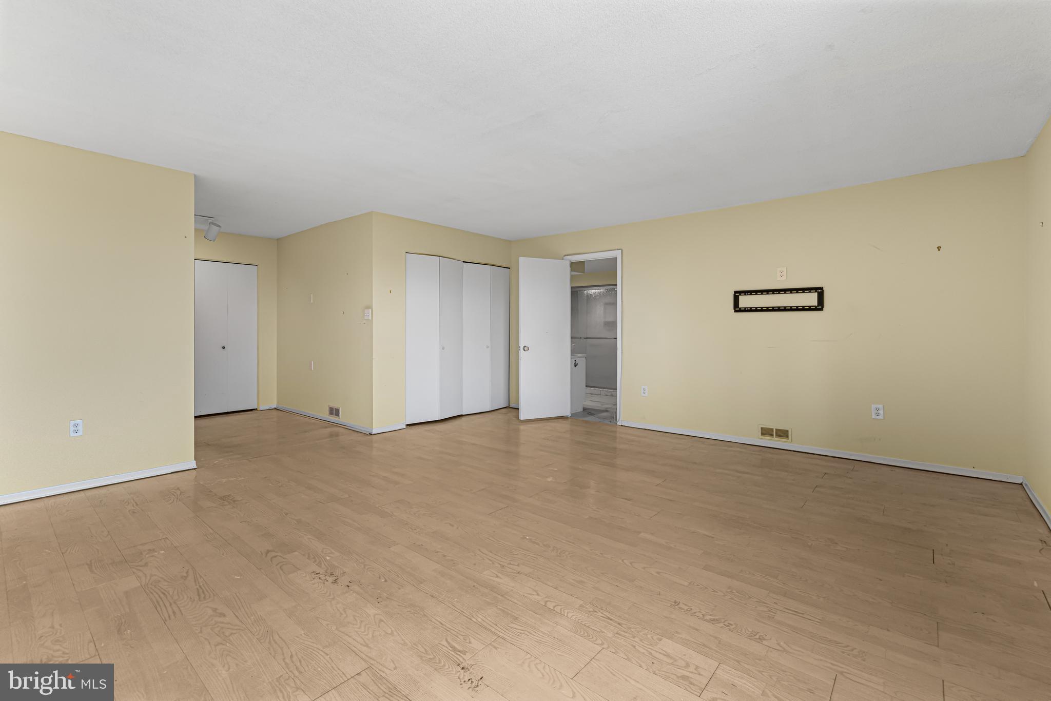 8302 Old York Road, Unit B42 Elkins Park, PA 19027 - Photo 28 of 42 a view of an empty room with a window