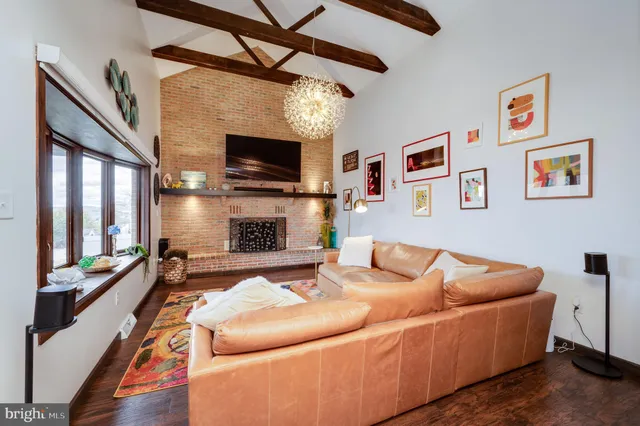 $384,900 | 15 Bare Avenue, Shillington, PA 19607