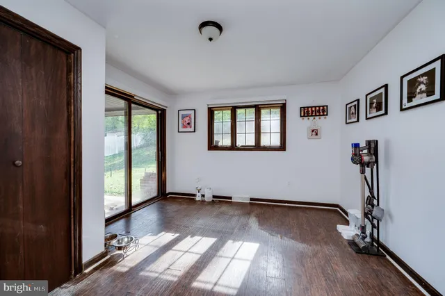 $384,900 | 15 Bare Avenue, Shillington, PA 19607