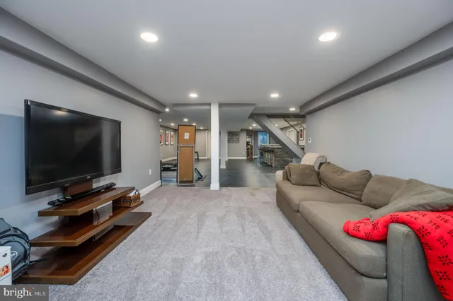 $384,900 | 15 Bare Avenue, Shillington, PA 19607