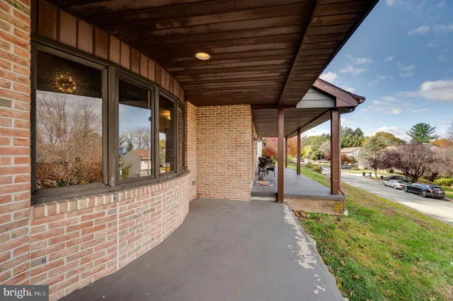 $384,900 | 15 Bare Avenue, Shillington, PA 19607