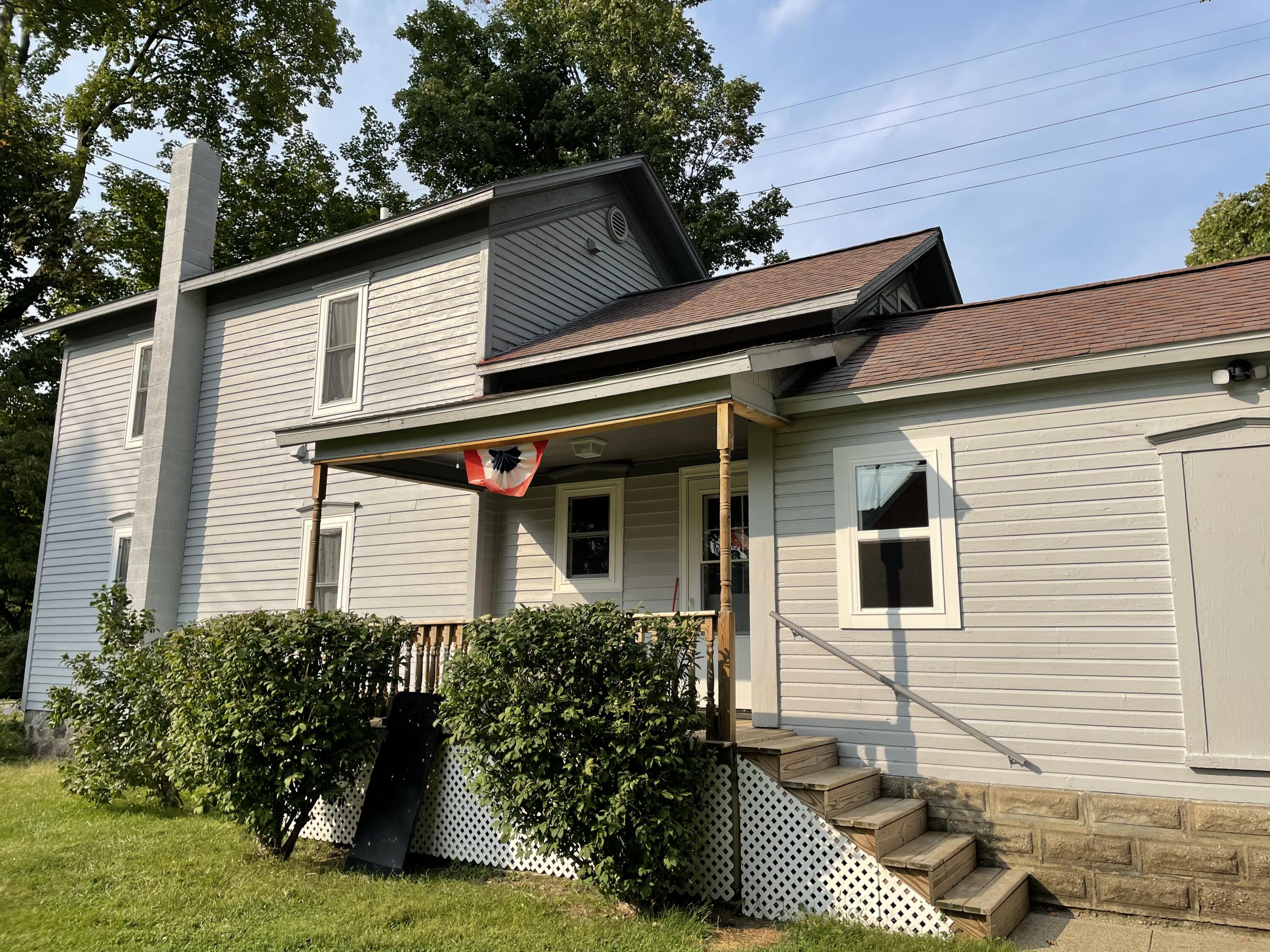 408 Romine Street Colon, MI 49040 - Photo 3 of 23 DFBC2F71-21B3-43B3-8718-29C50FCE854A