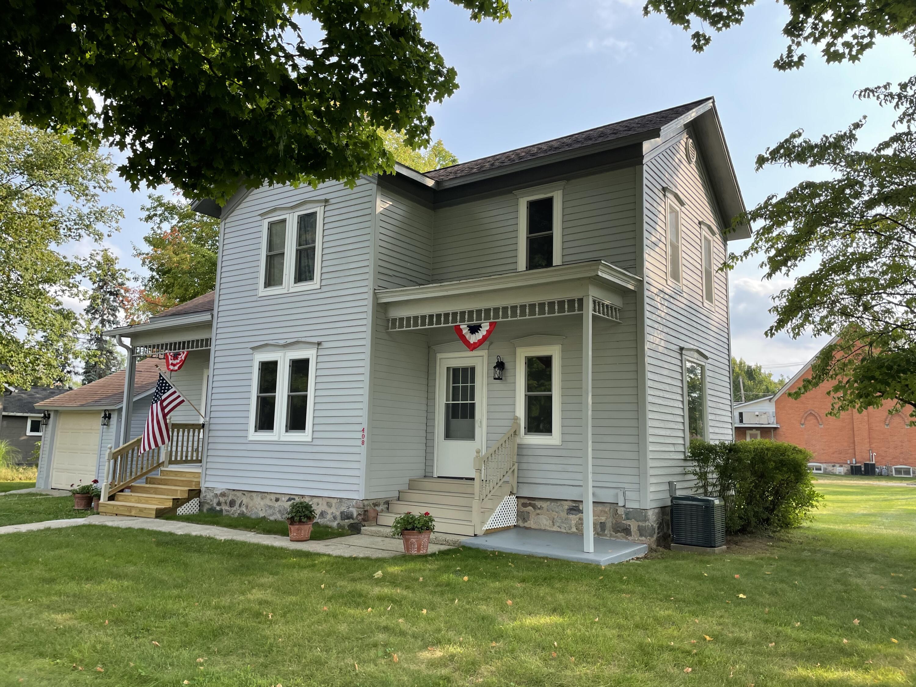 408 Romine Street Colon, MI 49040 - Photo 6 of 23 82A2D227-7292-4658-B268-D64B7B848671