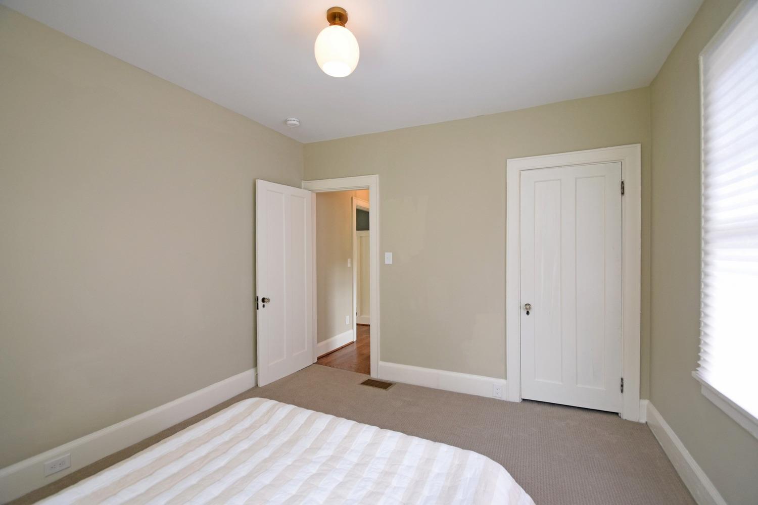 5705 Montgomery Road Cincinnati, OH 45212 - Photo 17 of 29 Gallery Image 17