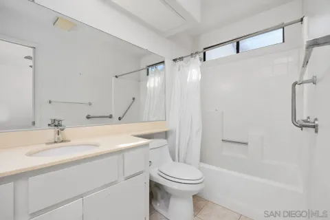 $1,049,000 | 5070 Chalet Drive, Oceanside, CA 92057