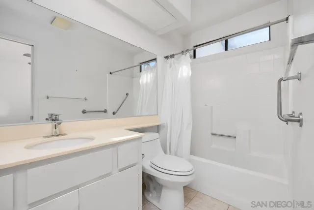 $1,049,000 | 5070 Chalet Drive, Oceanside, CA 92057