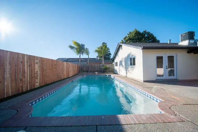 $609,000 | 776 Folsom Way, Manteca, CA 95337