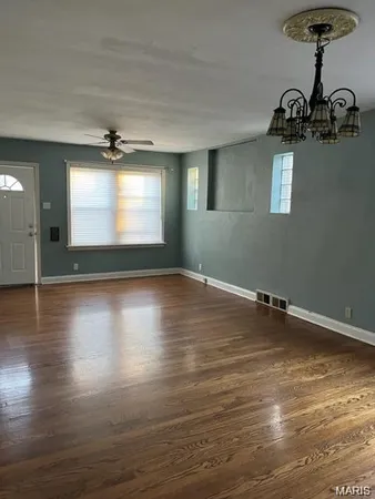 $1,900 | 6317 Potomac Street, St. Louis, MO 63139