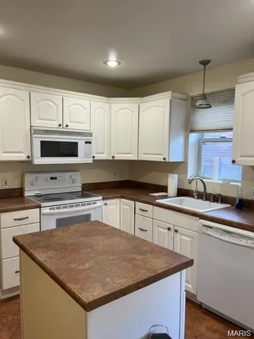 $2,000 | 6317 Potomac Street, St. Louis, MO 63139