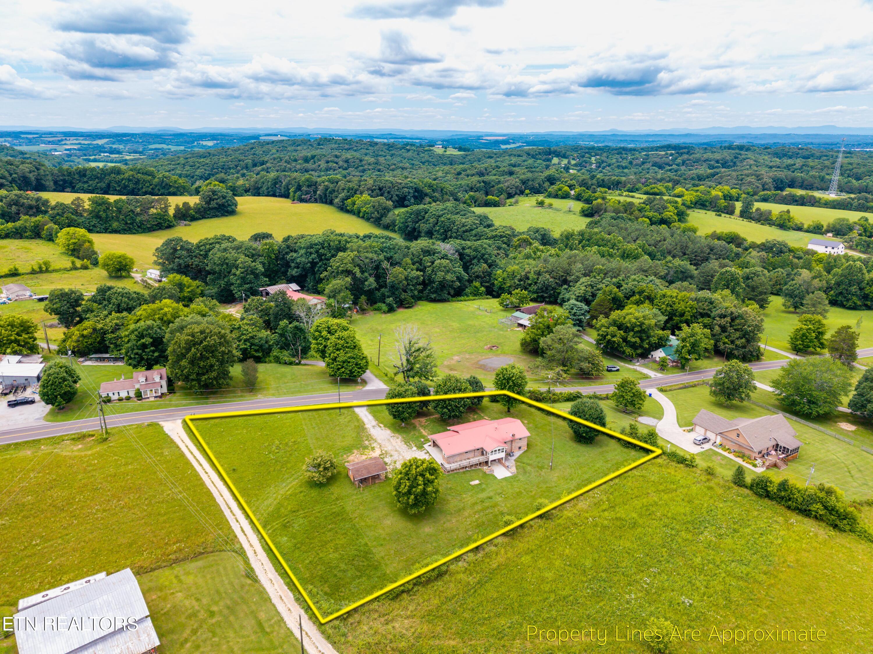 8055 Steekee Creek Road Loudon, TN 37774 - Photo 52 of 60 8055SteekeeCreekRd-53