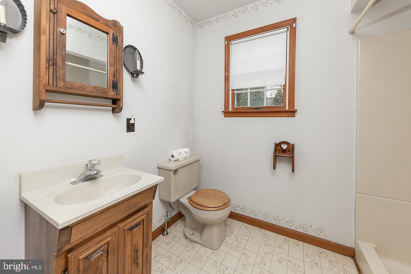 8 Eric Road Mullica Hill, NJ 08062 - Photo 14 of 17 Gallery Image 14