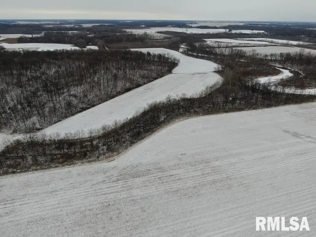 $870,000 | North 925th Street, Newton, IL 62448