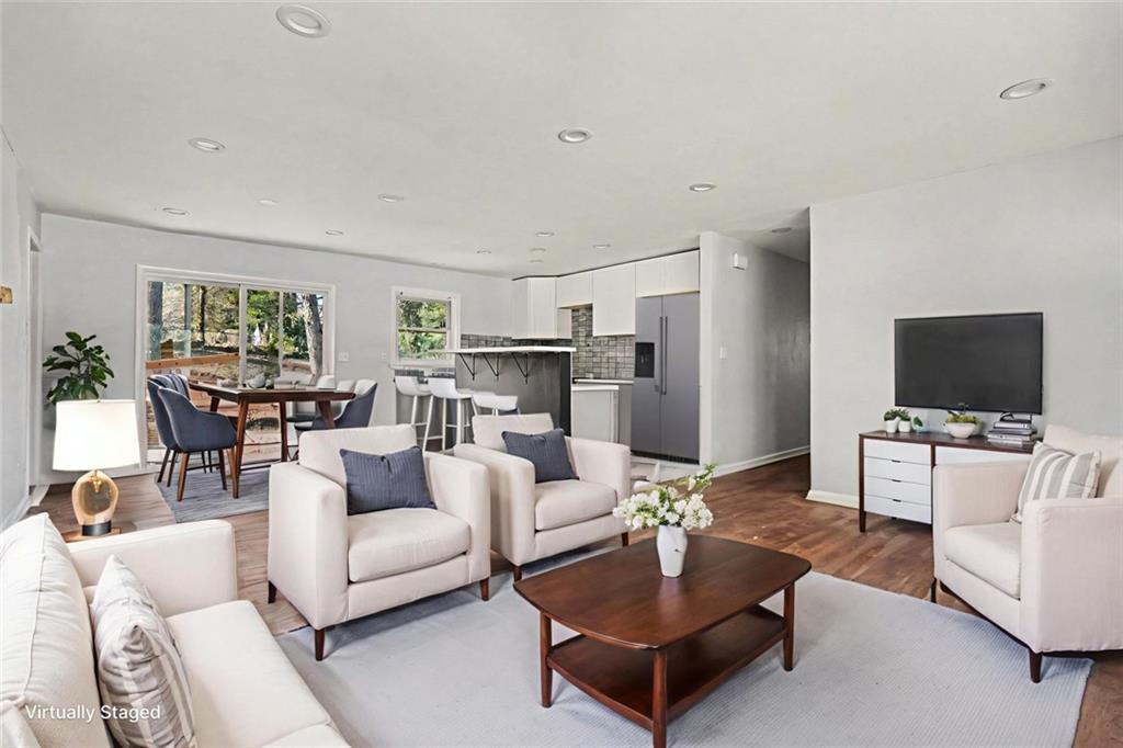 1933 Glen Echo Drive Decatur, GA 30032 - Photo 2 of 27