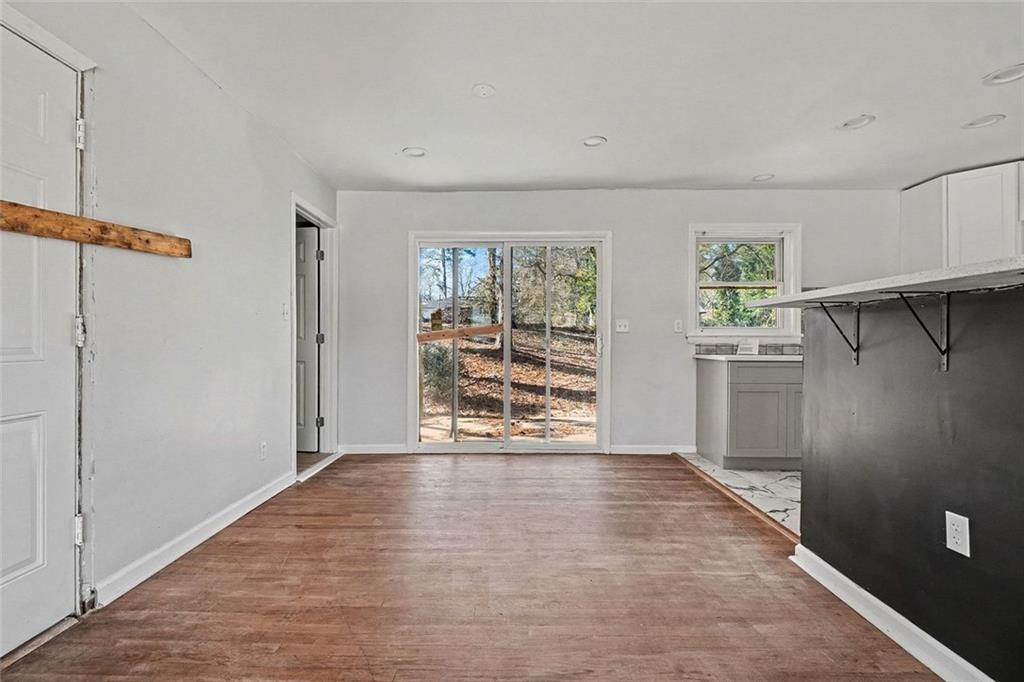 1933 Glen Echo Drive Decatur, GA 30032 - Photo 4 of 27