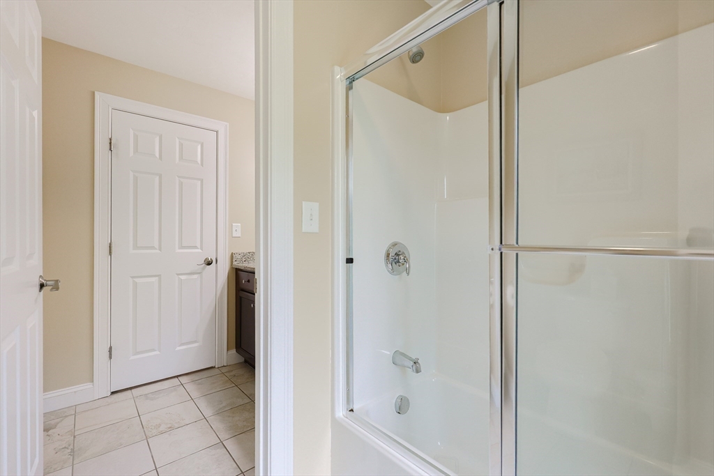 37 Sandy Ridge Road Sterling, MA 01564 - Photo 27 of 41 Gallery Image 27