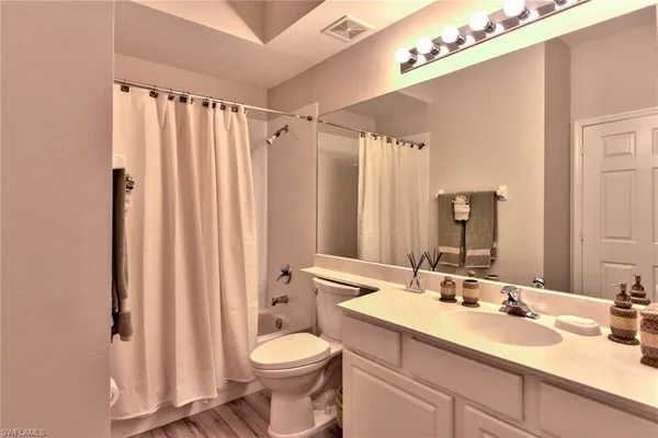 $6,500 | 1970 Willow Bend Circle, Unit 6102, Naples, FL 34109