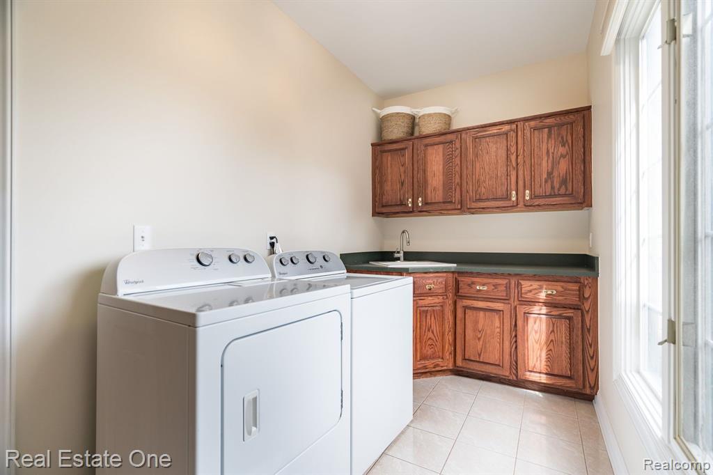 2880 Baytree Court Rochester, MI 48306 - Photo 29 of 74