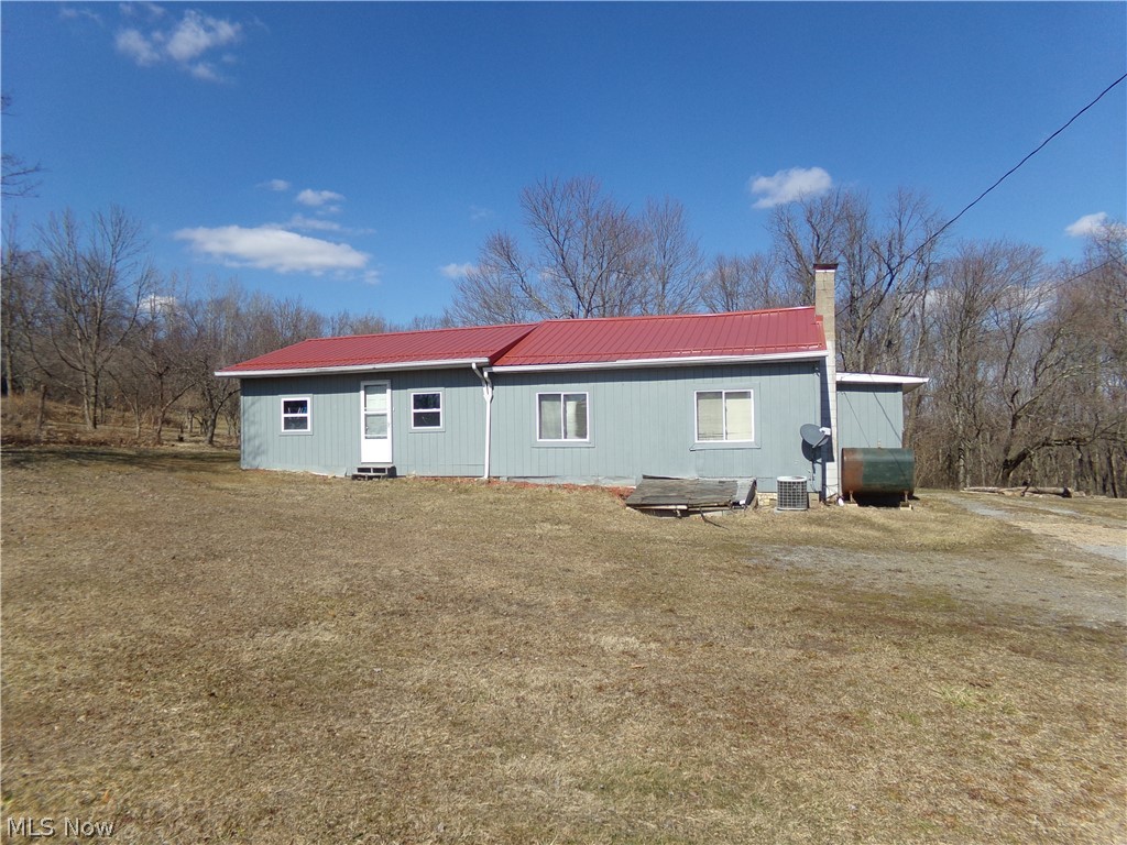 34620 Walnut Ridge Road Salineville, OH 43945 - Photo 1 of 12 Gallery Image 1