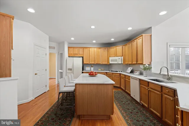 $1,450,000 | 43041 Lago Stella Place, Ashburn, VA 20148