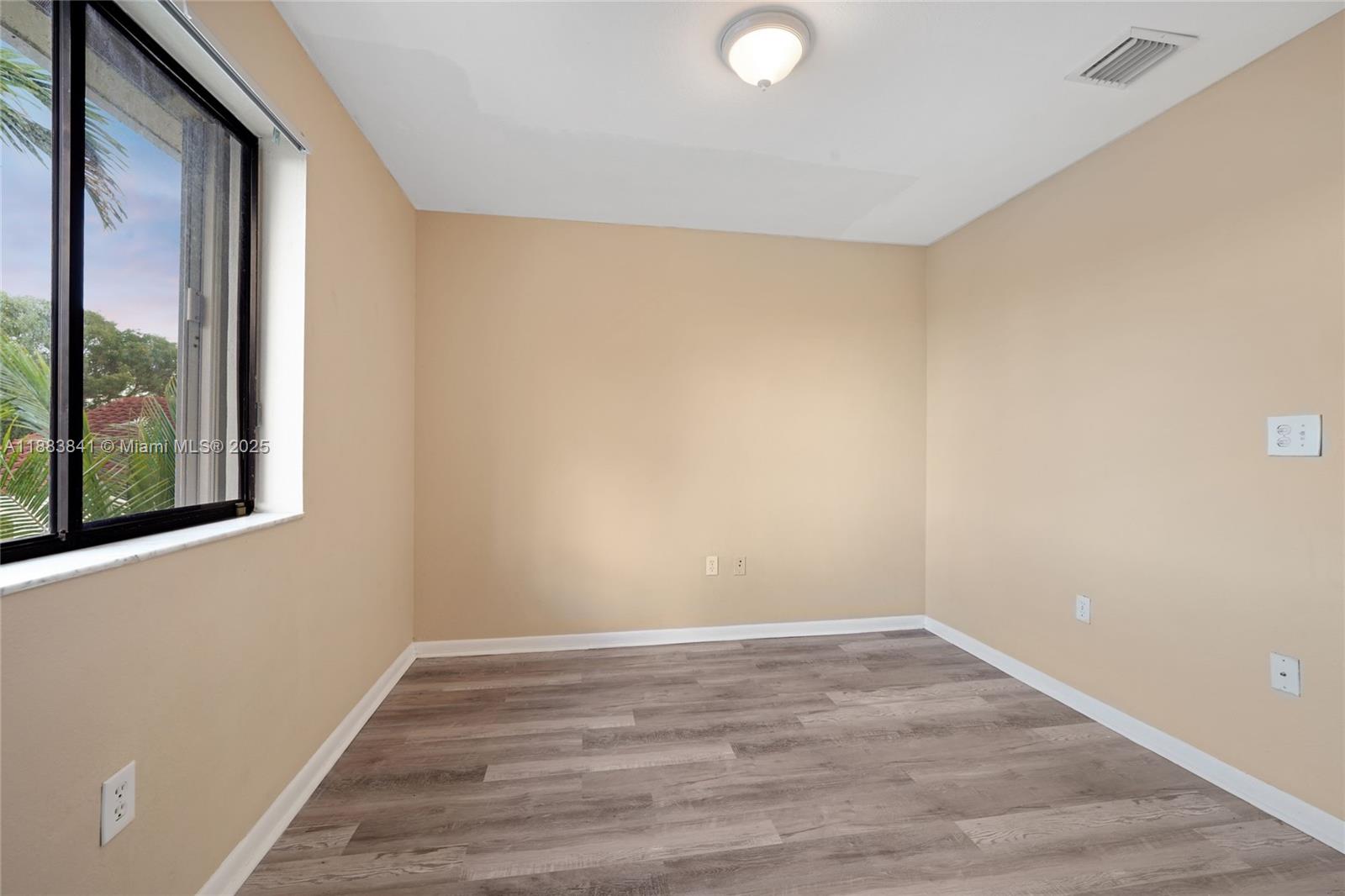 3208 San Remo Circle Homestead, FL 33035 - Photo 23 of 62