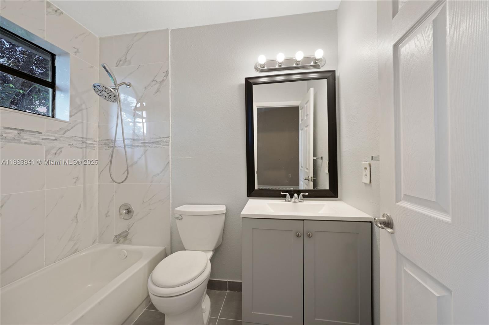 3208 San Remo Circle Homestead, FL 33035 - Photo 33 of 62