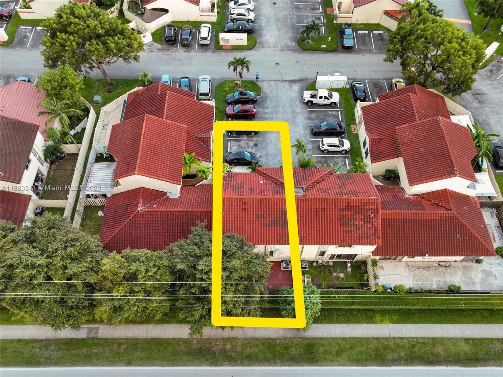 3208 San Remo Circle Homestead, FL 33035 - Photo 38 of 62