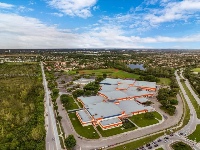 $2,190 | 3208 San Remo Circle, Homestead, FL 33035