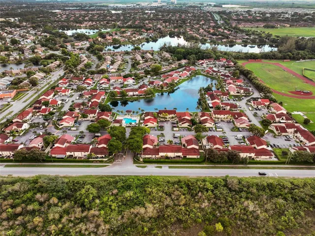 $2,190 | 3208 San Remo Circle, Homestead, FL 33035