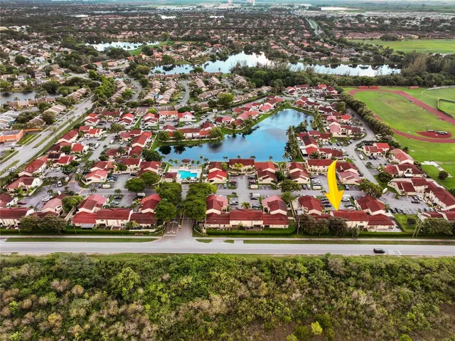 $2,190 | 3208 San Remo Circle, Homestead, FL 33035