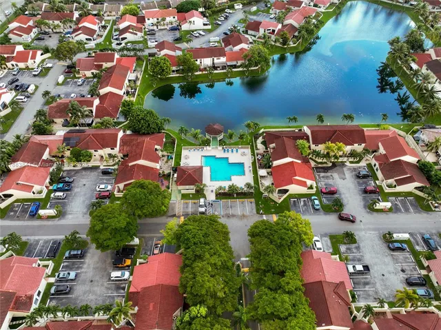 $2,190 | 3208 San Remo Circle, Homestead, FL 33035