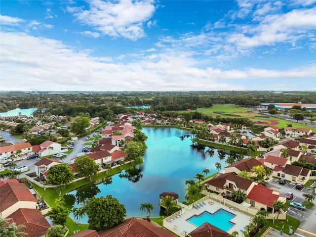 $2,190 | 3208 San Remo Circle, Homestead, FL 33035