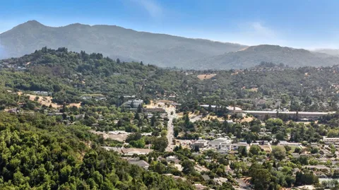 $2,500,000 | 70 Oxford Drive, San Rafael, CA 94903